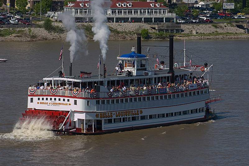 view-of-a-boat-on-ohio river