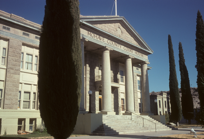 kingman-court-house