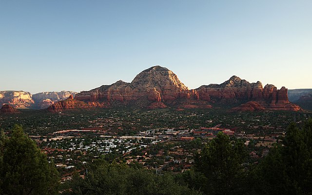 sedona-view-mountains